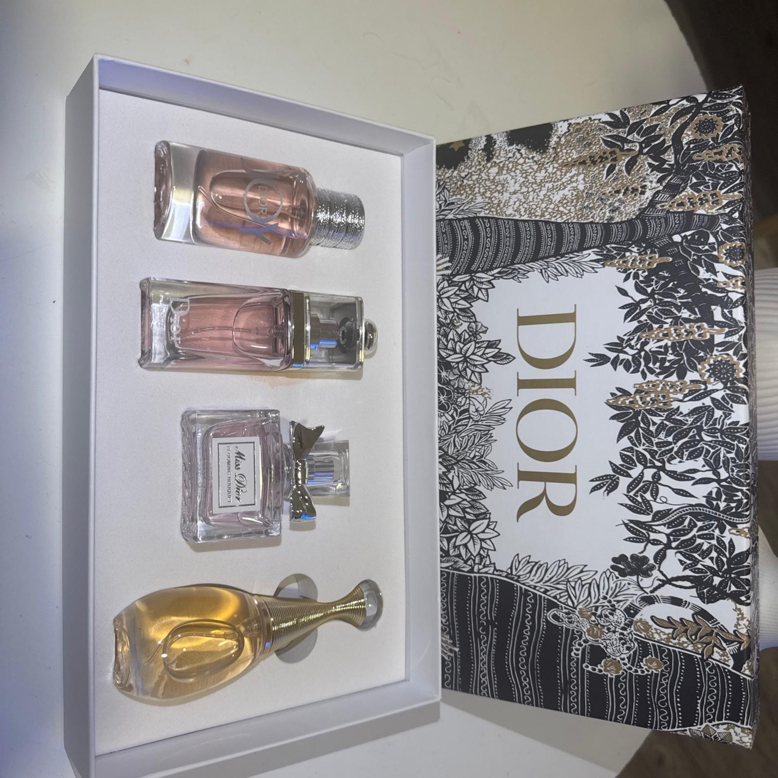 Dior 4 Piece Gift Set for Women 30 ML Per Bottle