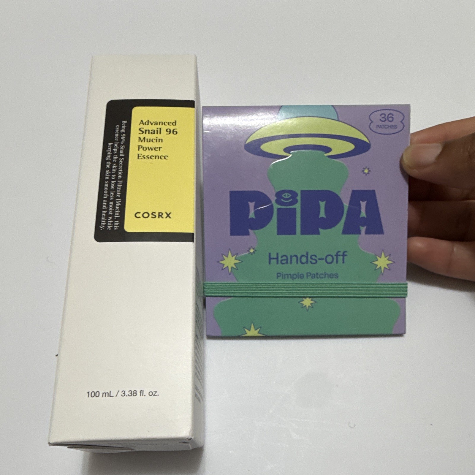 COSRX Snail 96 Mucin Essence 100ml + TIPA Hands Off Pimple Patch Bundle