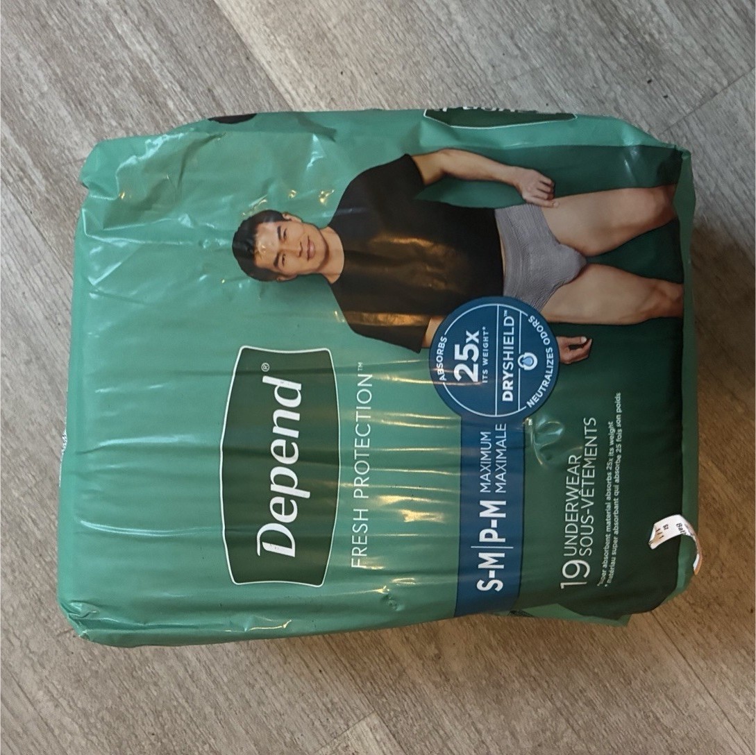 Depend Fresh Protection Men’s Incontinence Pants S/M Max Gray Odor Control