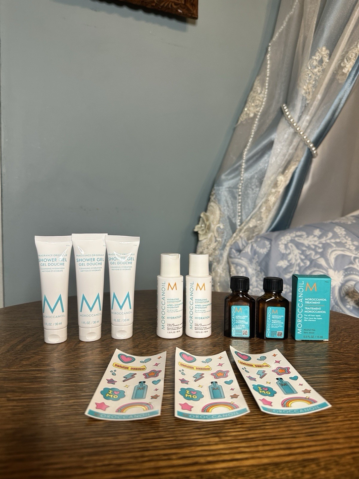 Moroccanoil Travel Size Bundle – Treatment Oil, Conditioner & Body Wash