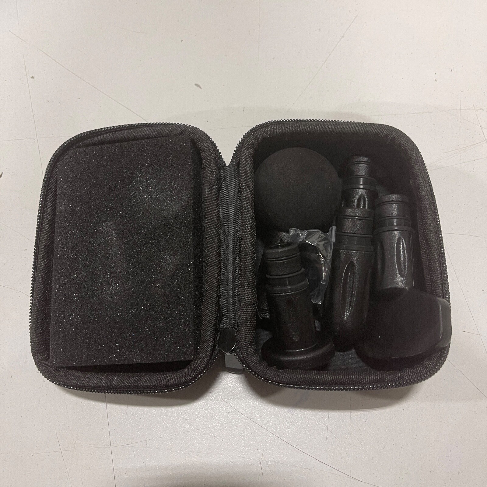 Naipo 5 Heads Muscle Massage Gun 35dB Super Quiet 20 Days Long Battery MGG-2103