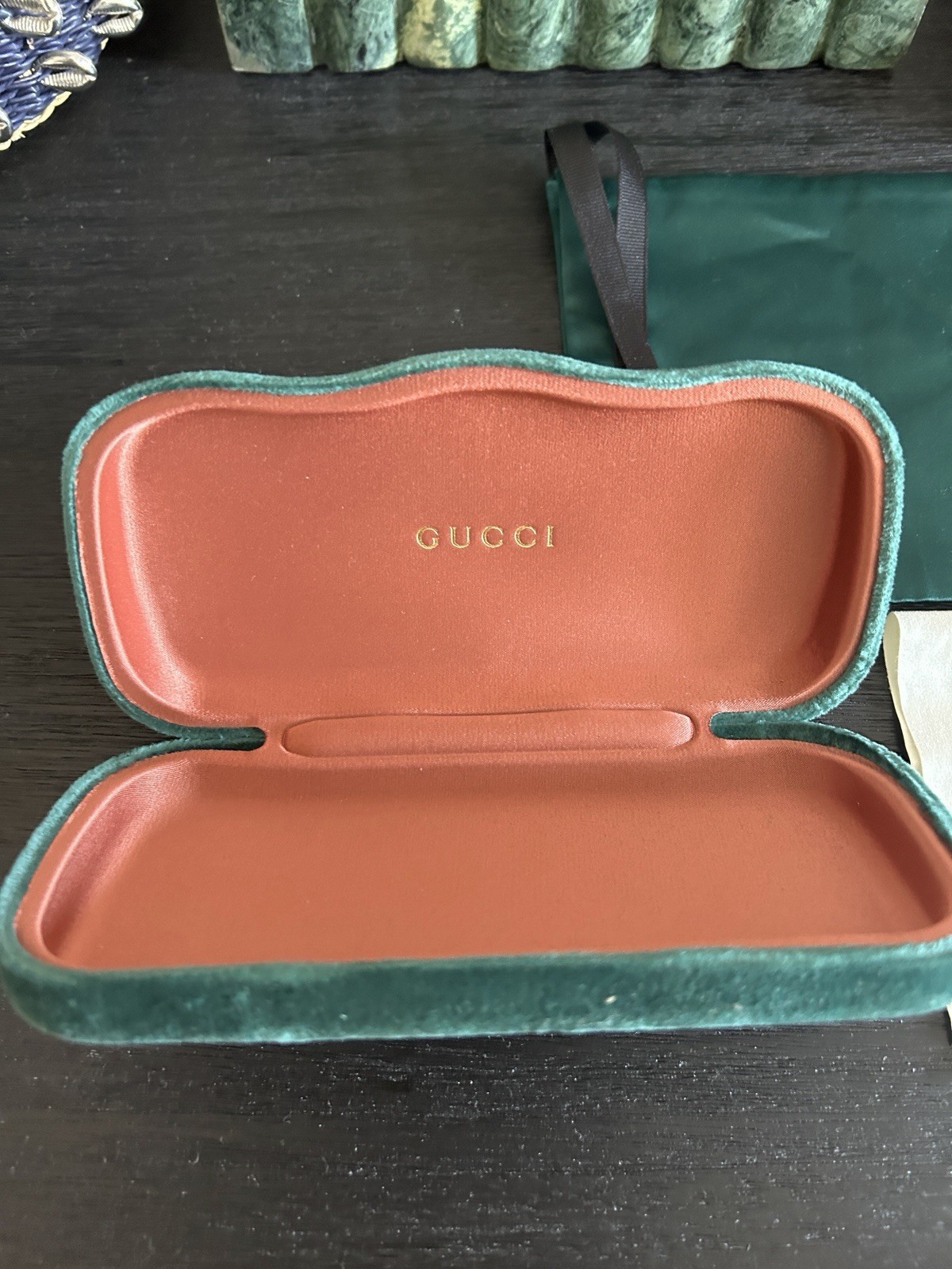 Gucci Chartreuse Green Velvet Glasses Case Clamshell Cleaning Cloth Bag Small