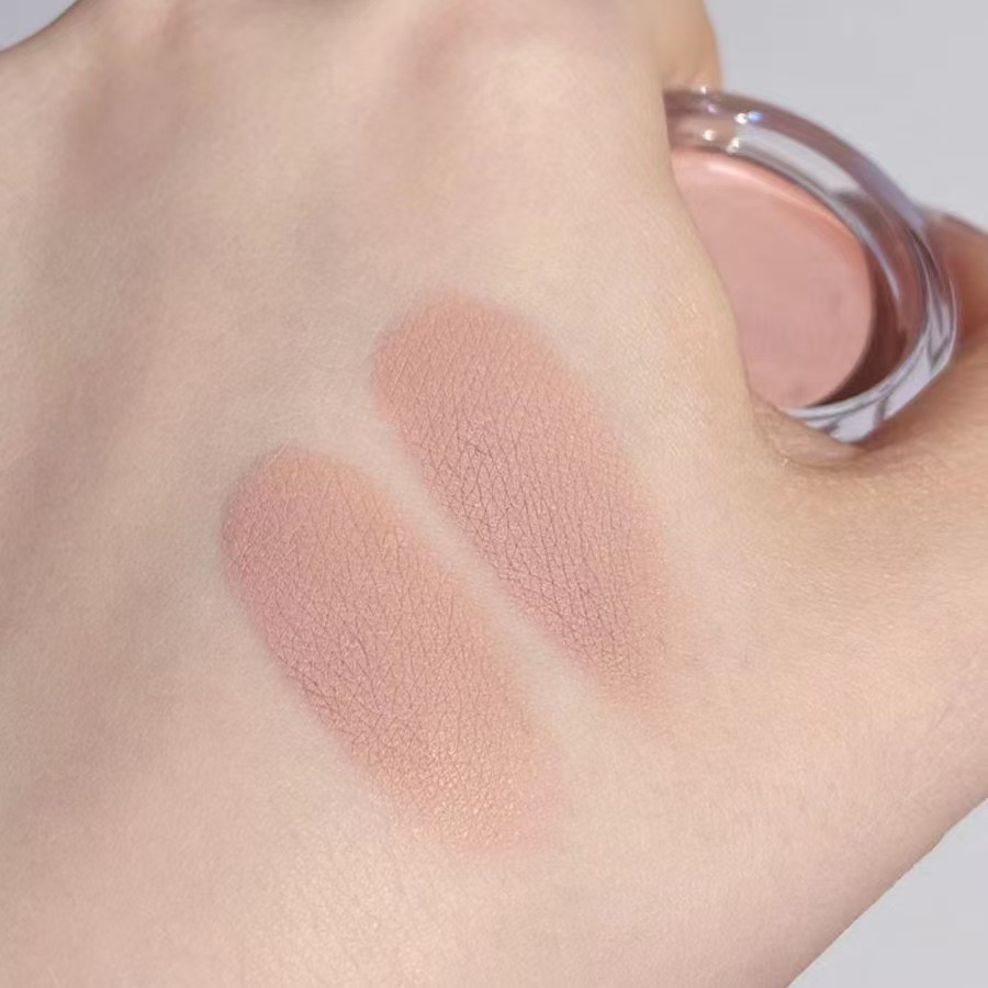 Cream eyeshadow