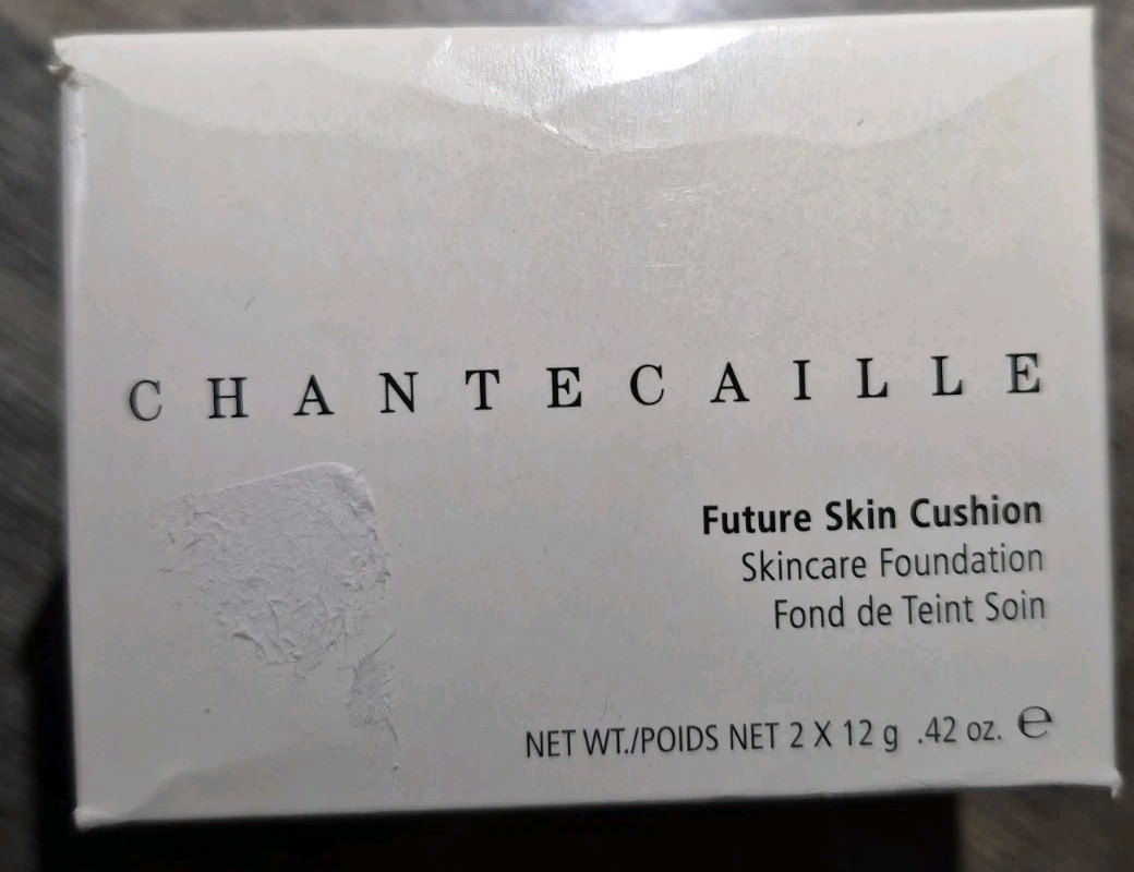 $139 Chantecaille Future Skin Cushion Makeup Foundation 0.42 oz.| 12g – Espresso