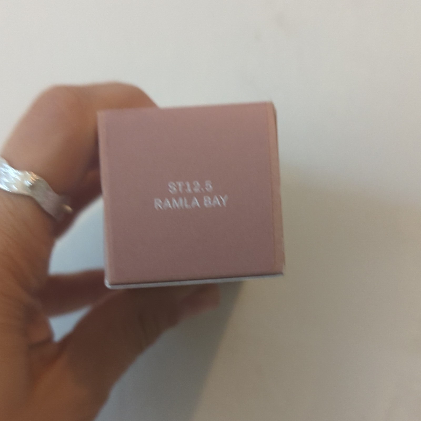 ILIA Super Serum Skin Tint SPF 40 Broad Spectrum Ramla Bay ST12.5 1 fl oz