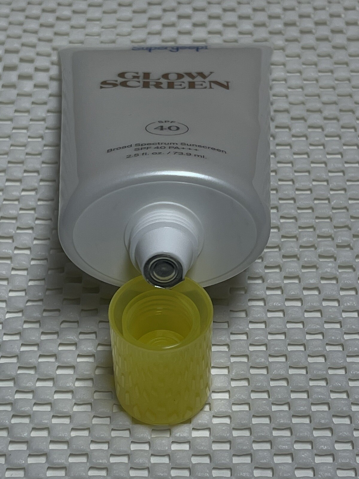 supergoop Glowscreen SPF 40 Limited Edition Jumbo size 2.5 oz Exp-03/2024 (NB)