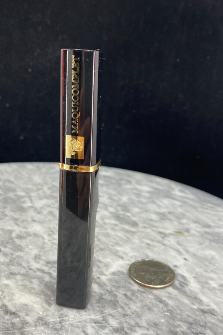 Lancome Maquicomplet Concealer 520 Deep Suede 0.23 oz Boxless Check Description