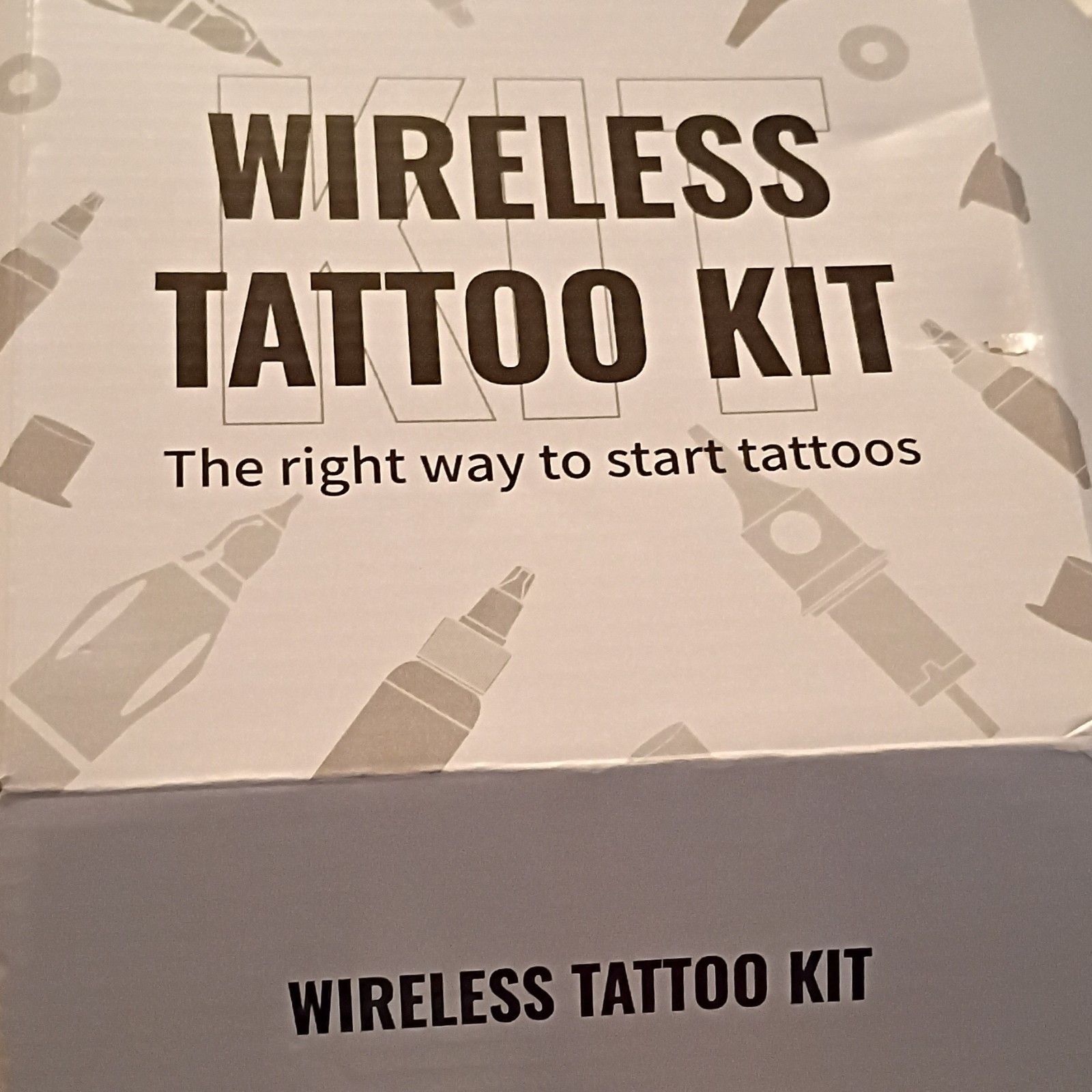 Wireless Tattoo Kit Pneumatic Set w/ Ink & Needle Cartridges, Black/White