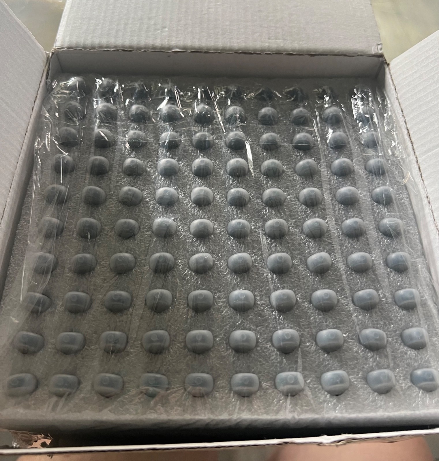 100 Empty Brand New CCELL – Glass Black Cap
