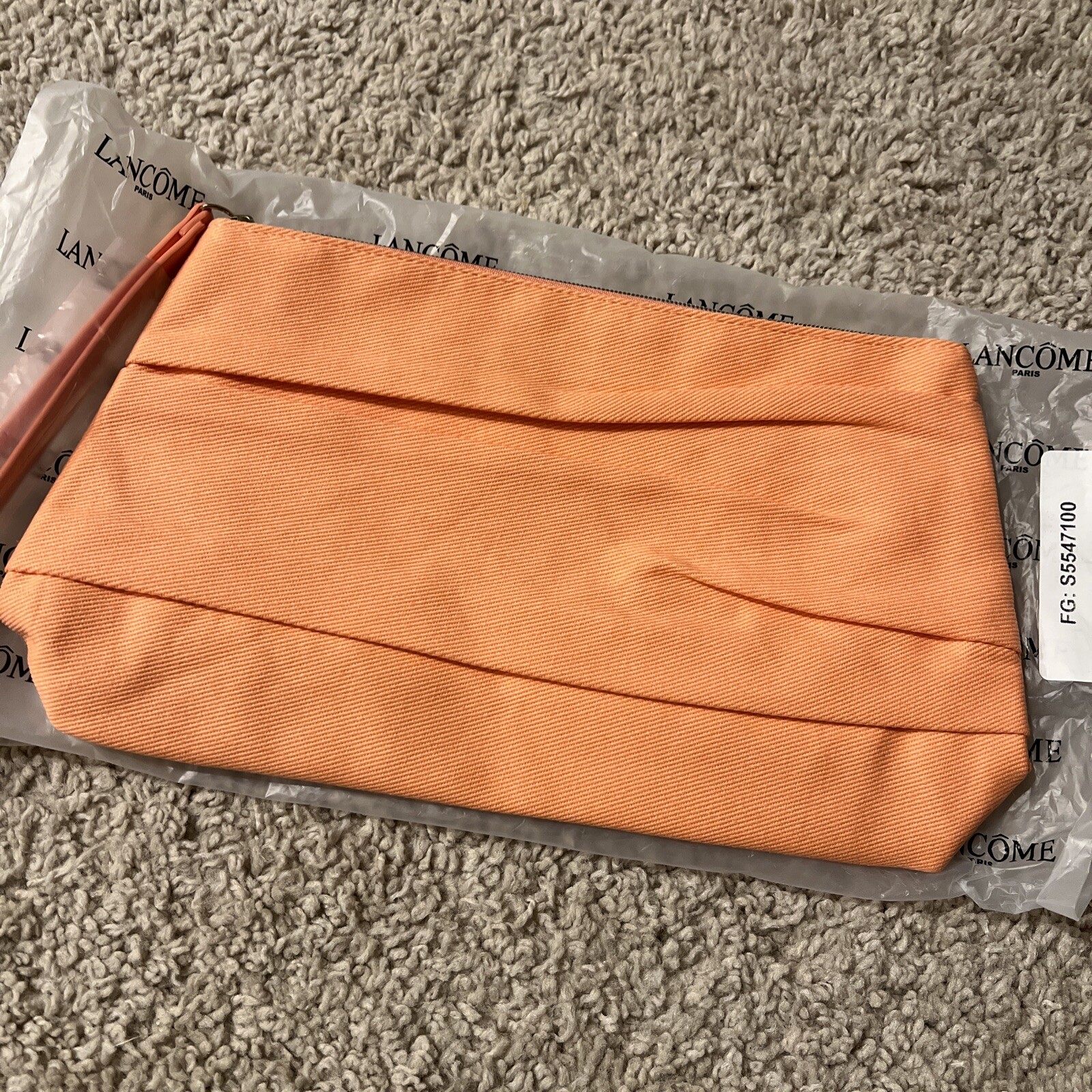 New Lot of 5 Makeup Cosmetic Bags: 2 Lancome, 1 Estee Lauder, 1 Kiehl’s, 1 Other