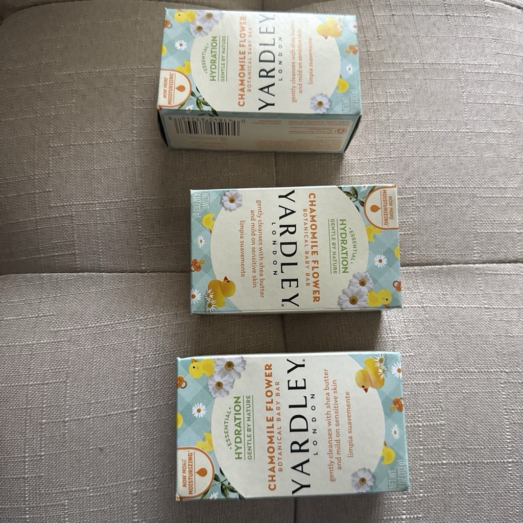 Yardley Chamomile Flower Botanical Soap Bars 3-Pack 4 oz Sensitive Skin